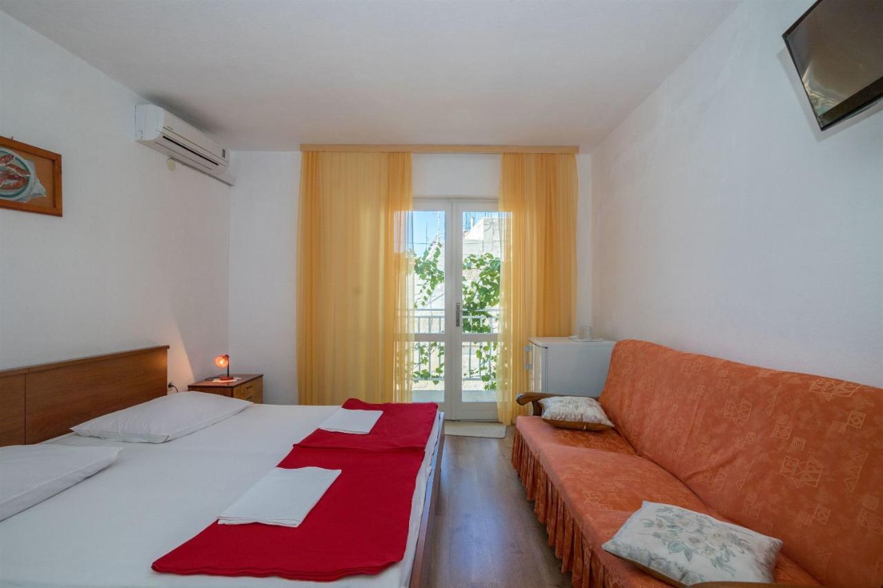 Apartment Ante Makarska Buitenkant foto